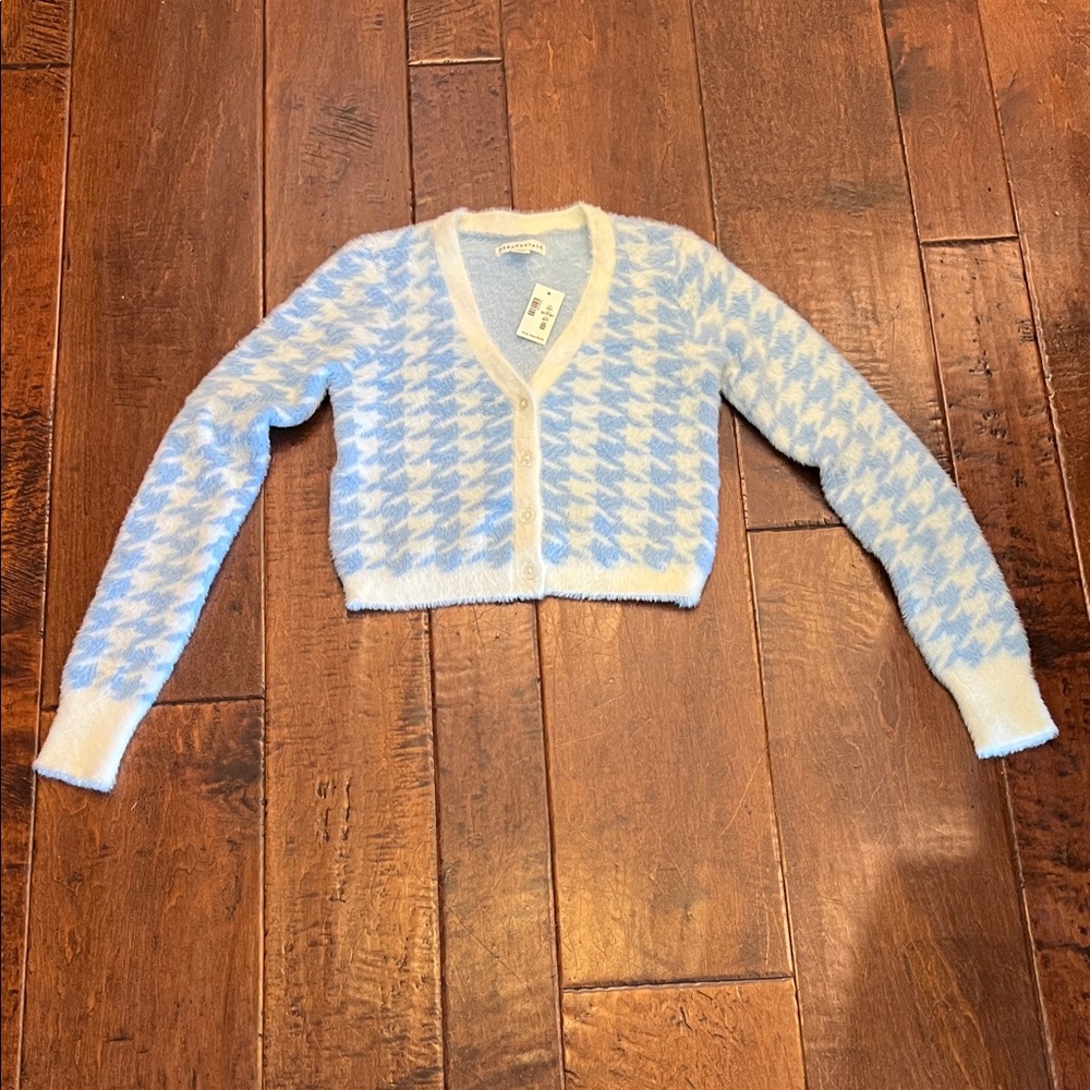 Aeropostale Light Blue and White Cardigan